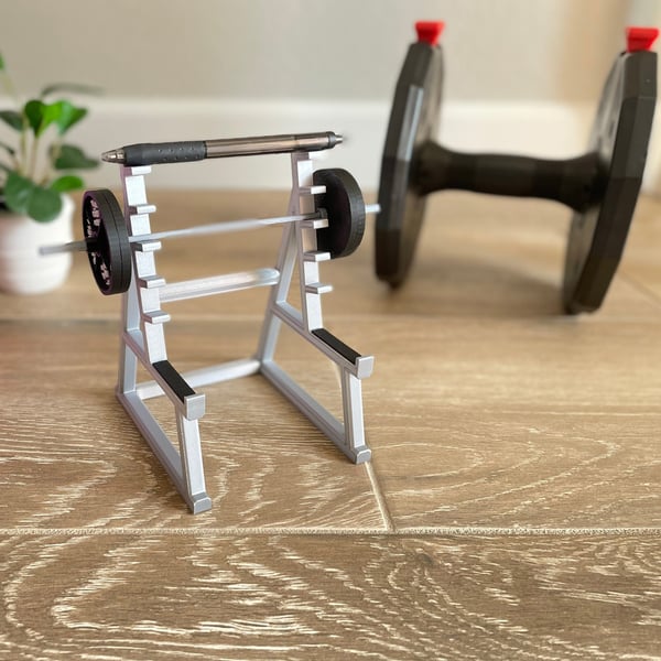 💣🏋️♀️Squat Rack Pen Holder🎁
