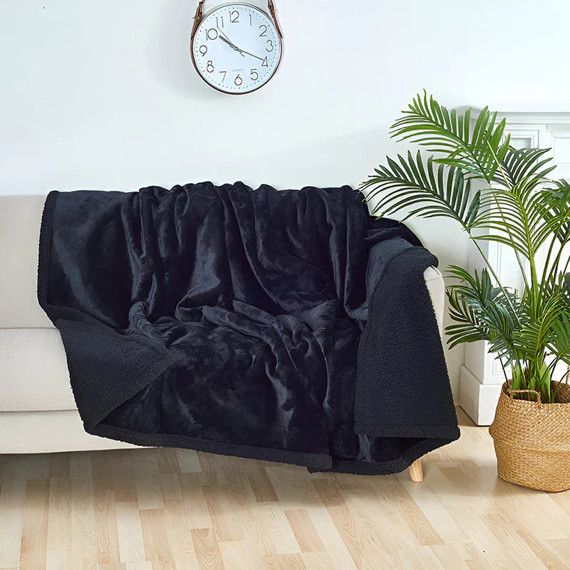 🌈Perfect Gift! Soft Waterproof Flannel Blanket 🌧️✨